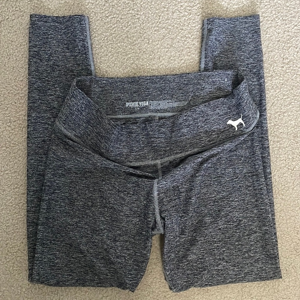Victoria’s Secret PINK Yoga Leggings, Women’s Size Large, Gray, Great Condition!